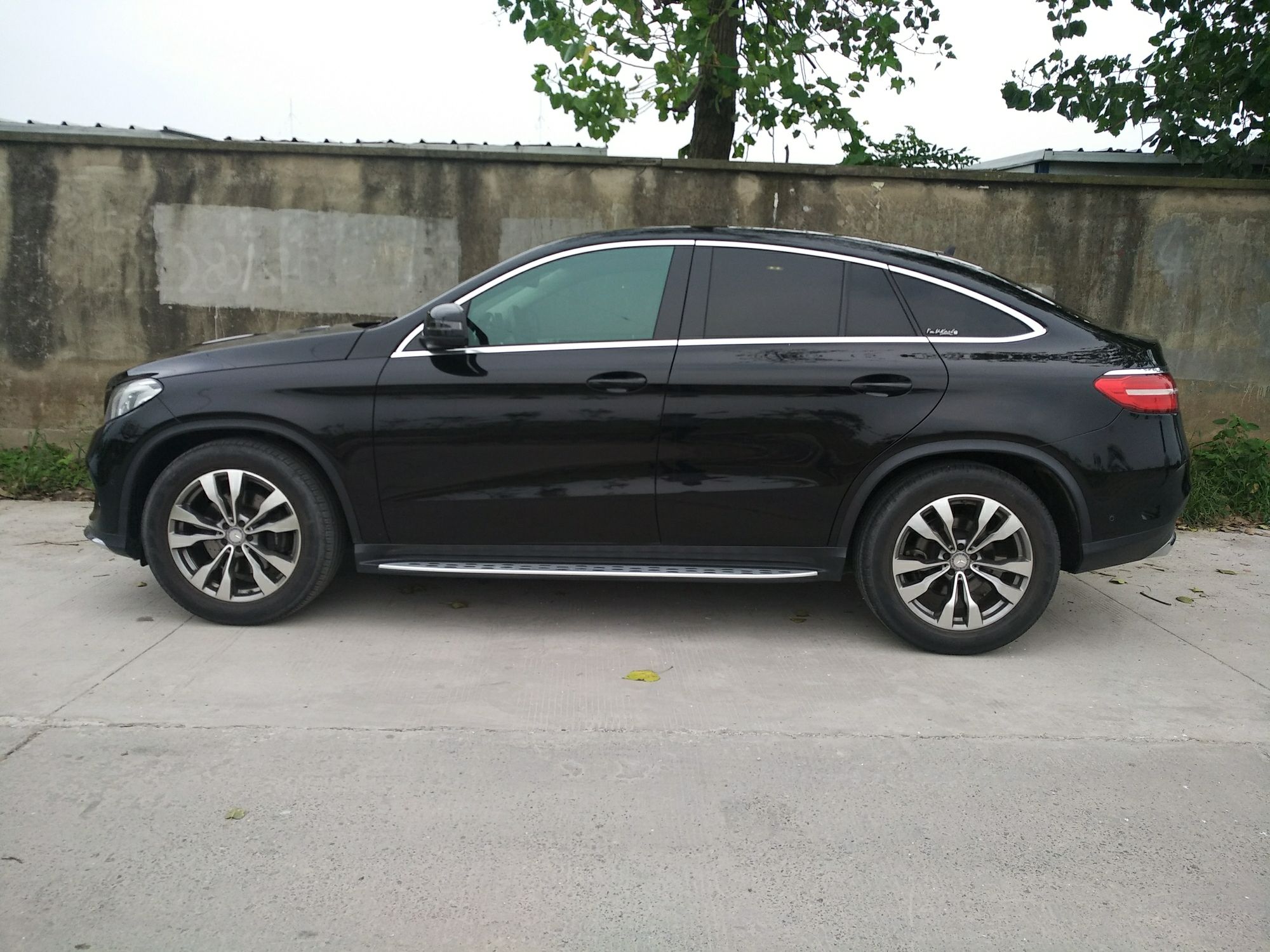 奔驰gle级 2017款 gle 400 4matic 轿跑suv(进口)