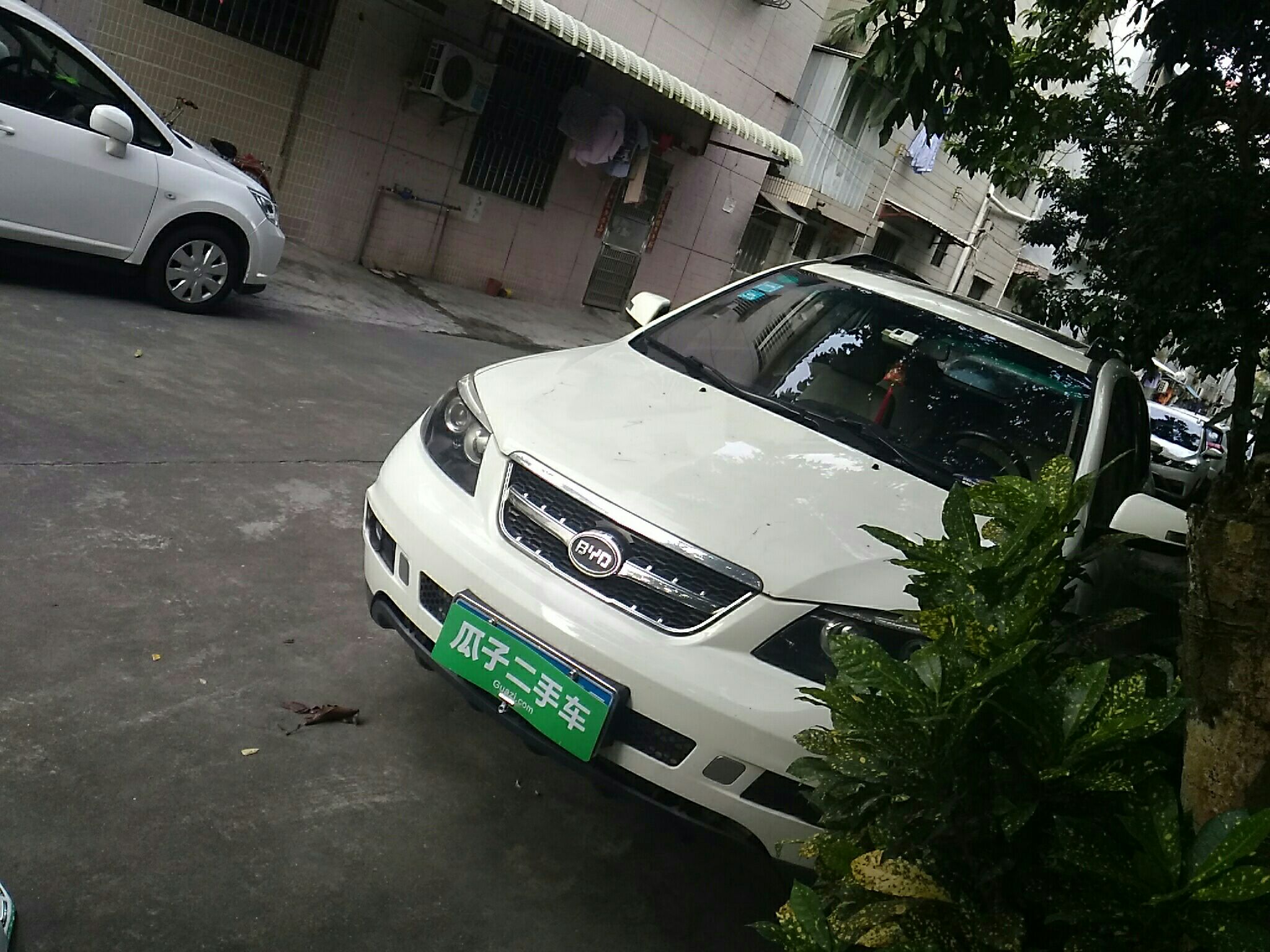比亚迪s6 2013款 劲悦版 2.0l 手动尊贵型 5座