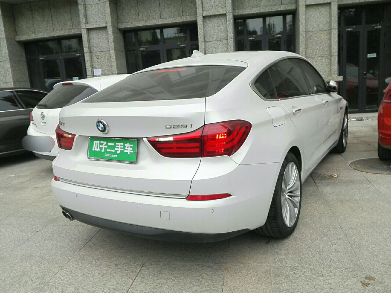 宝马5系gt 528i [进口] 2015款 2.0t 自动 汽油 豪华型