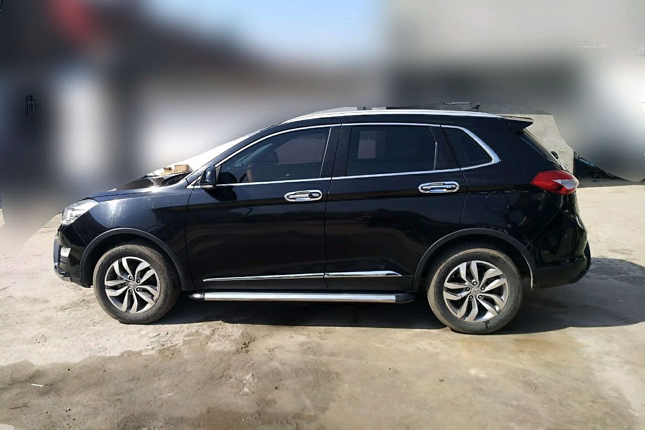北汽威旺s50 2016款 1.5t cvt欢动尊贵型
