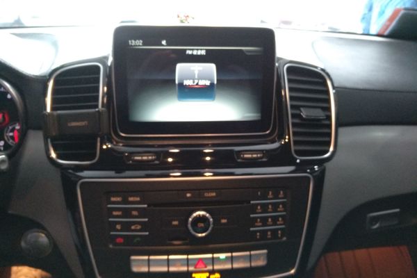 奔驰gle2015款,奔驰gle2015款内饰 奔驰gle级 2015款 gle 400 4matic 轿跑suv(进口)