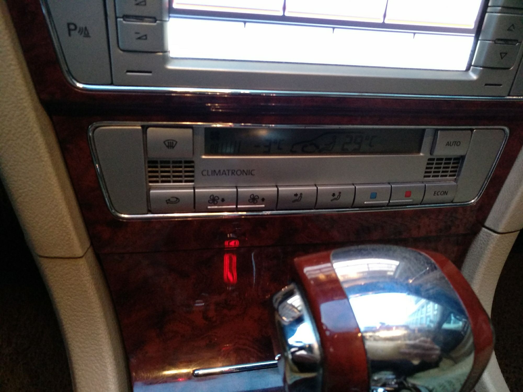 大众passat领驭 2009款 1.8t 自动尊杰型