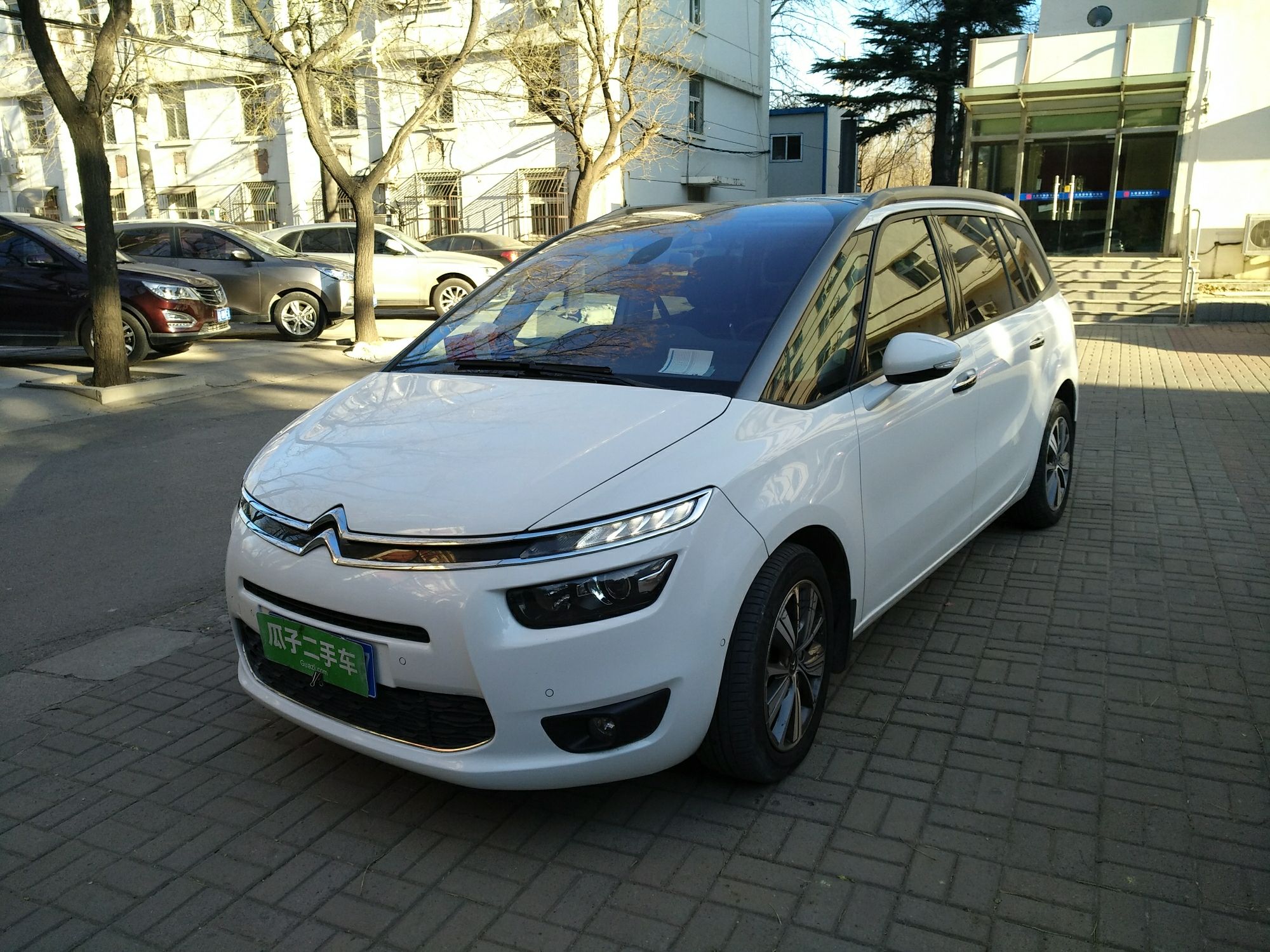 雪铁龙c4 picasso 2015款 grand 1.6t 豪华型 7座(进口)