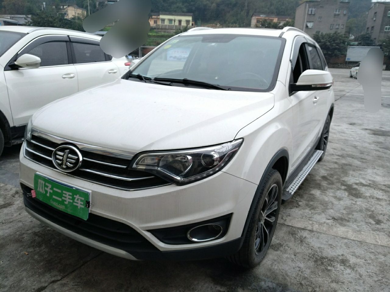 一汽 森雅r7 2016款 1.6l 手动尊贵型