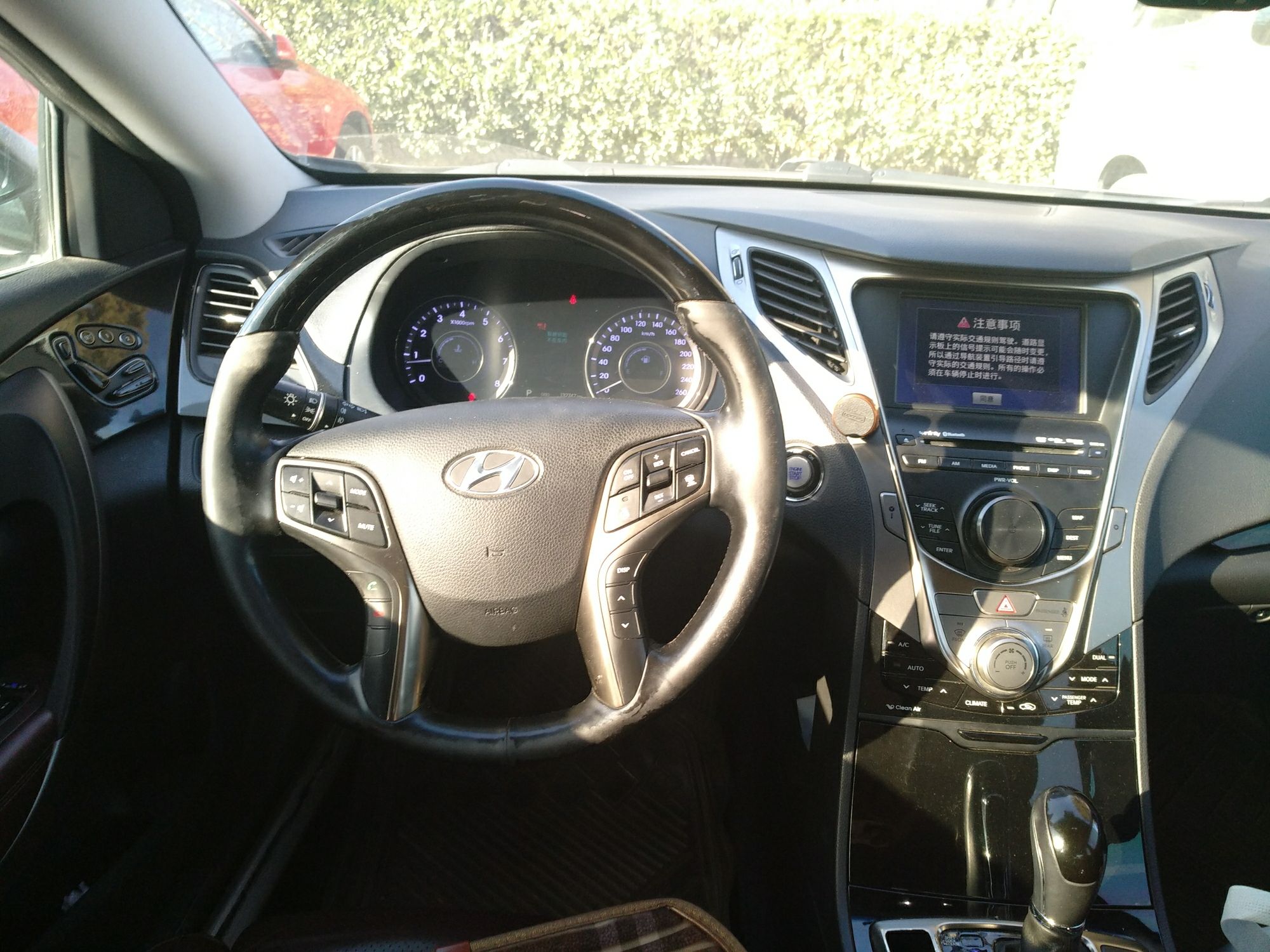 现代 雅尊 2011款 3.0l 旗舰型(进口)