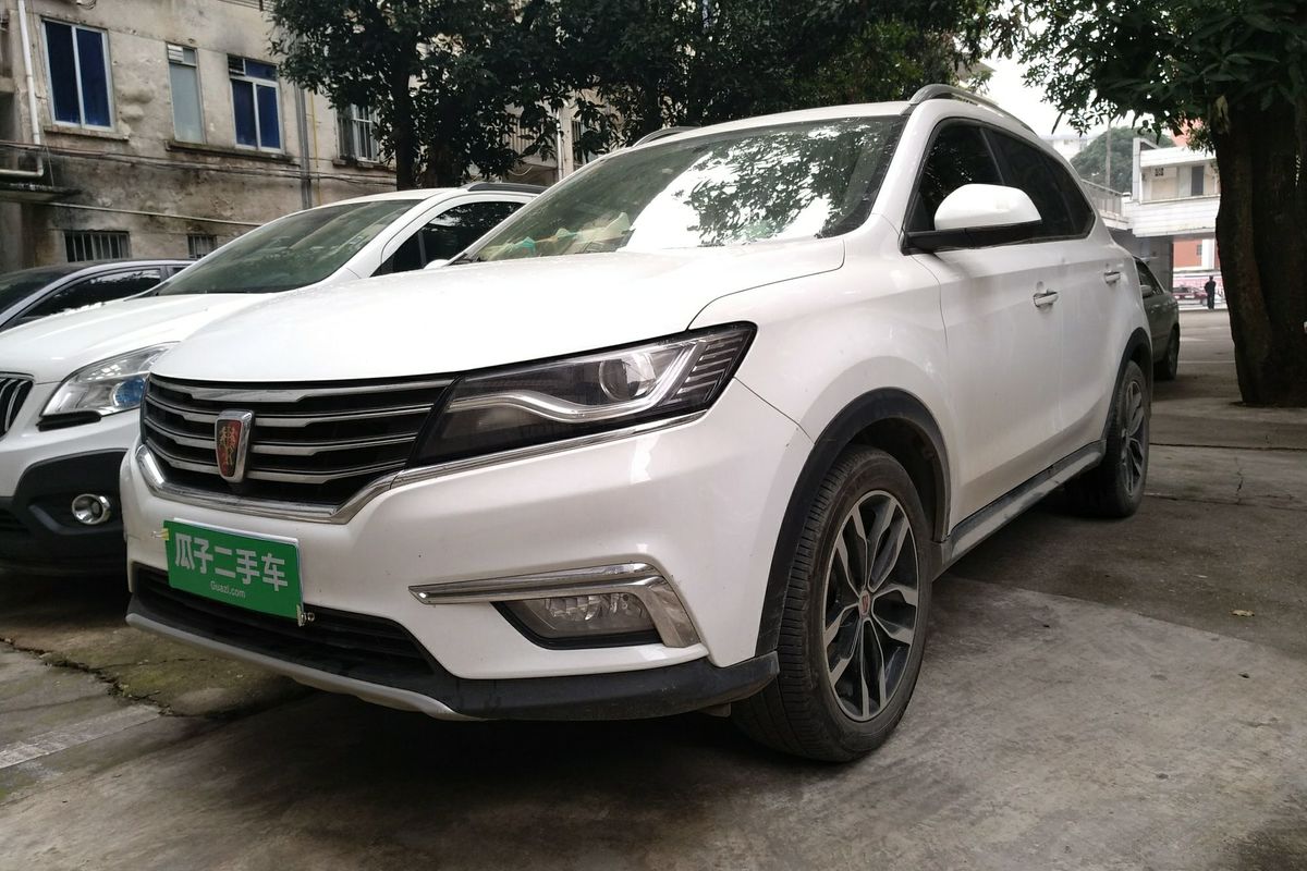 2016款荣威rx5图片,2016荣威550报价及图片 荣威rx5 2016款 20t 两驱自动互联网智享版