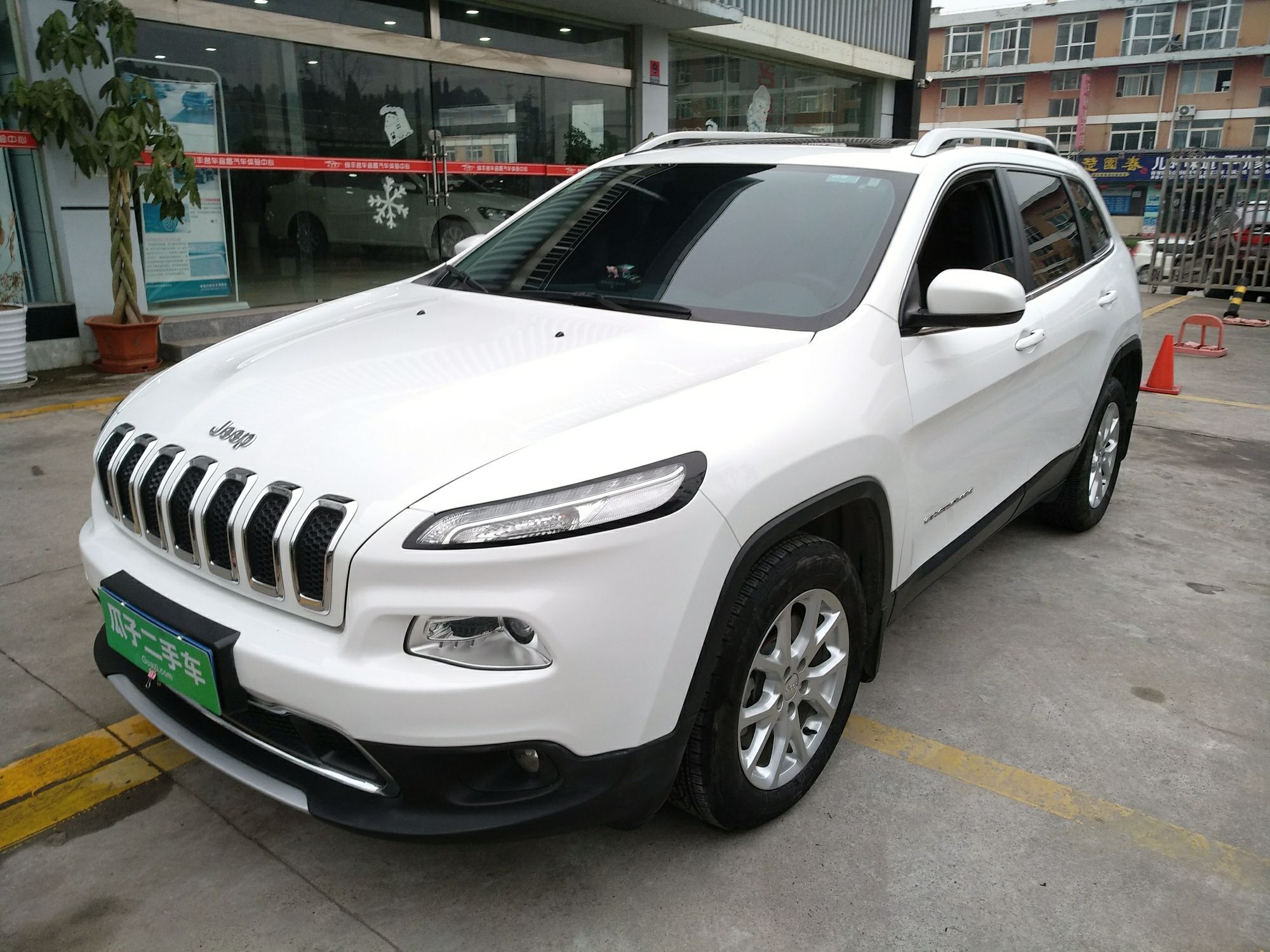 jeep 自由光 2017款 2.0l 优越版