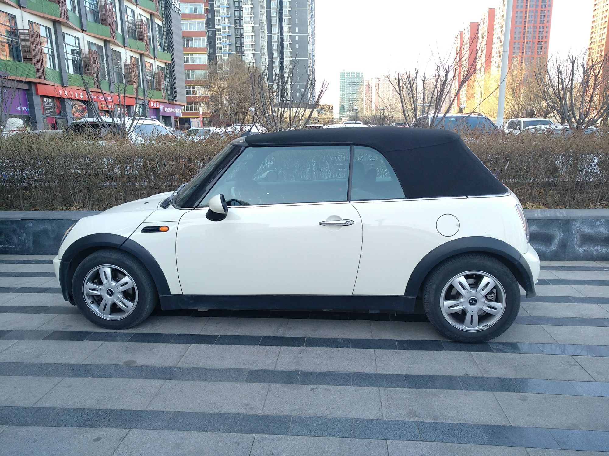 mini clubman 自动挡1.6l4座