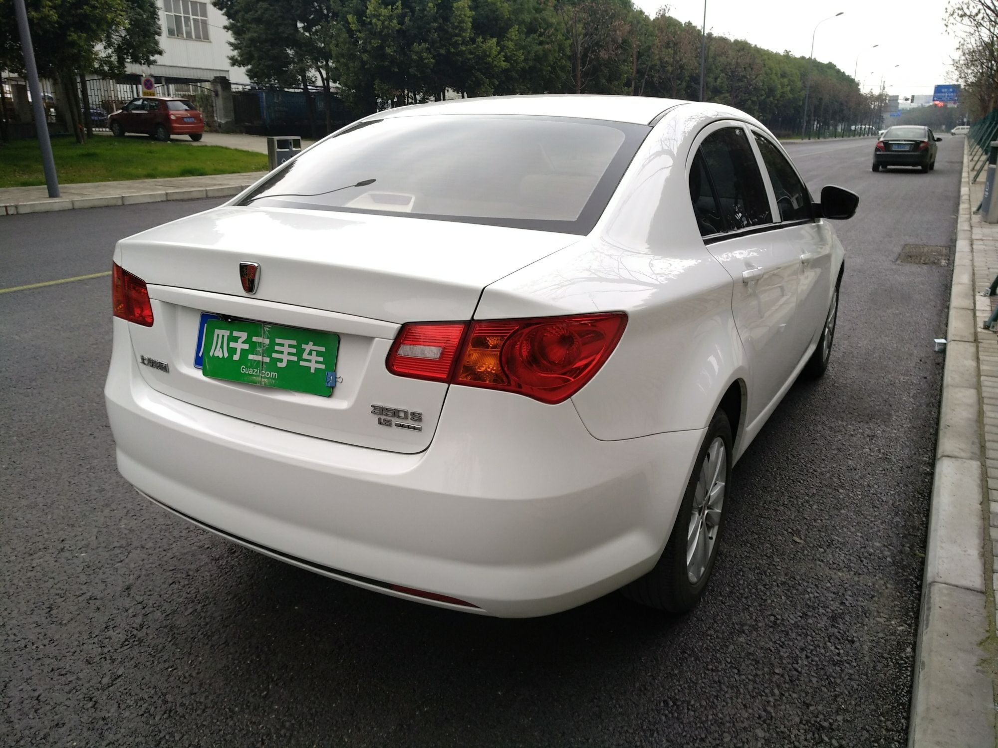 荣威350 2013款 350s 1.5l 手动迅驰版