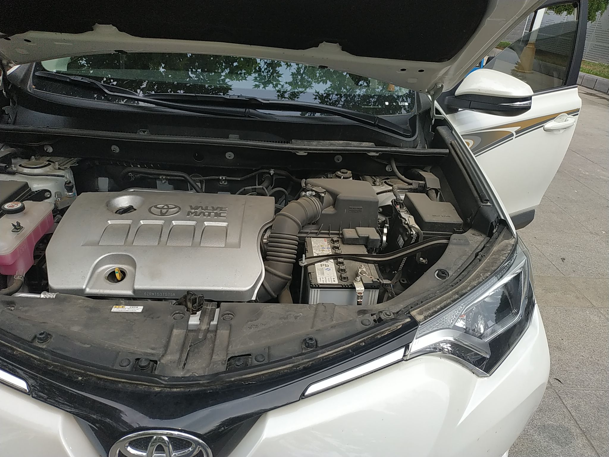 丰田rav4 2019款 2.0l 自动 前驱 先锋版(国)