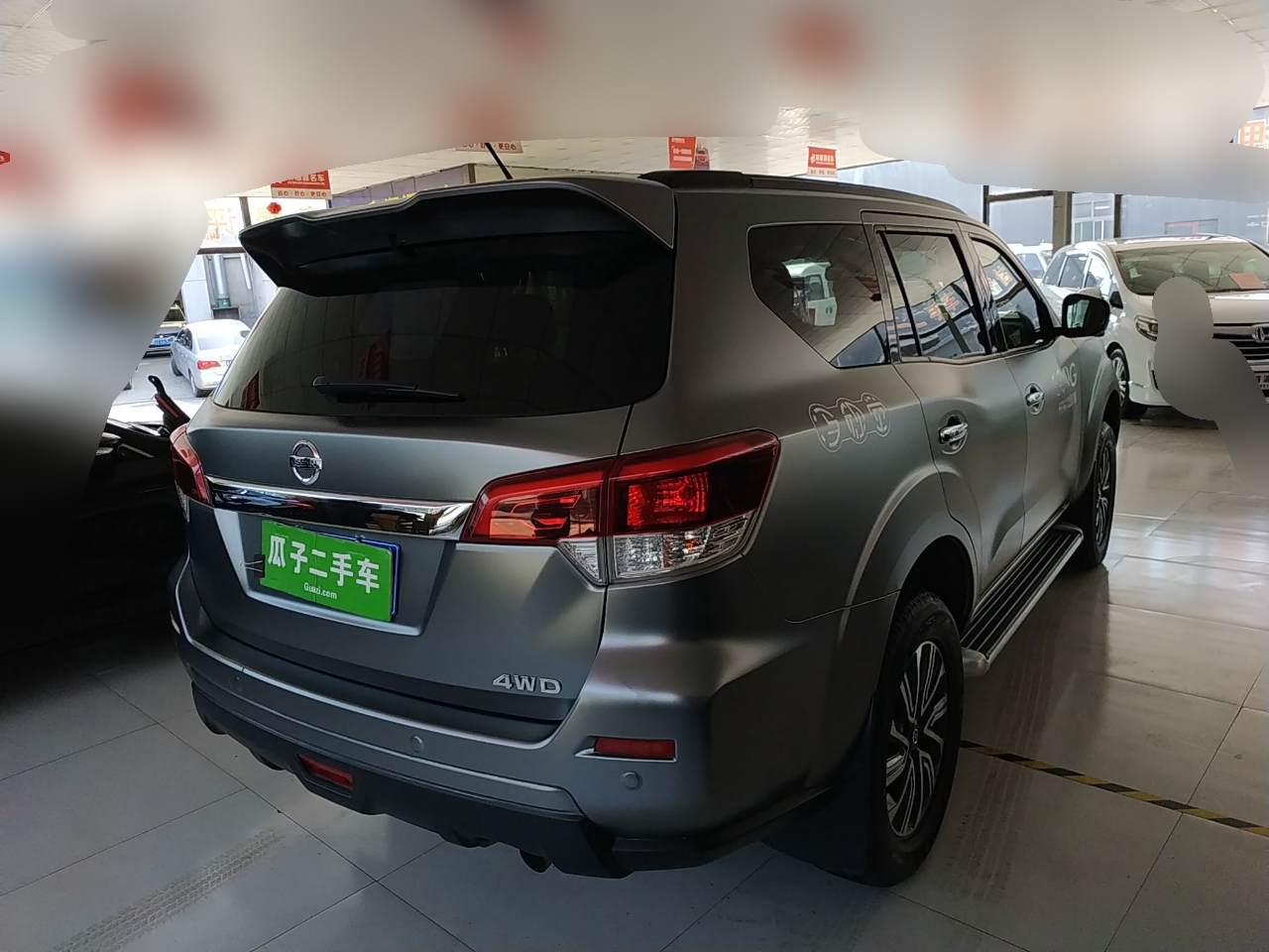 日产 途达 2018款 2.5l 自动四驱旗舰版