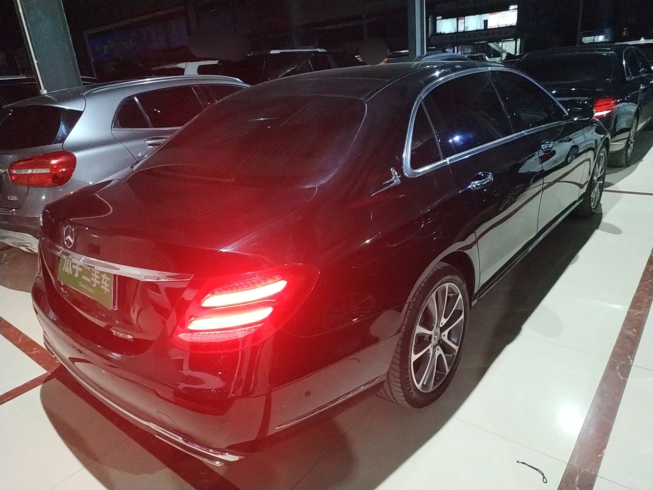 奔驰e级 e300l 2018款 2.0t 自动 汽油 时尚型(国)
