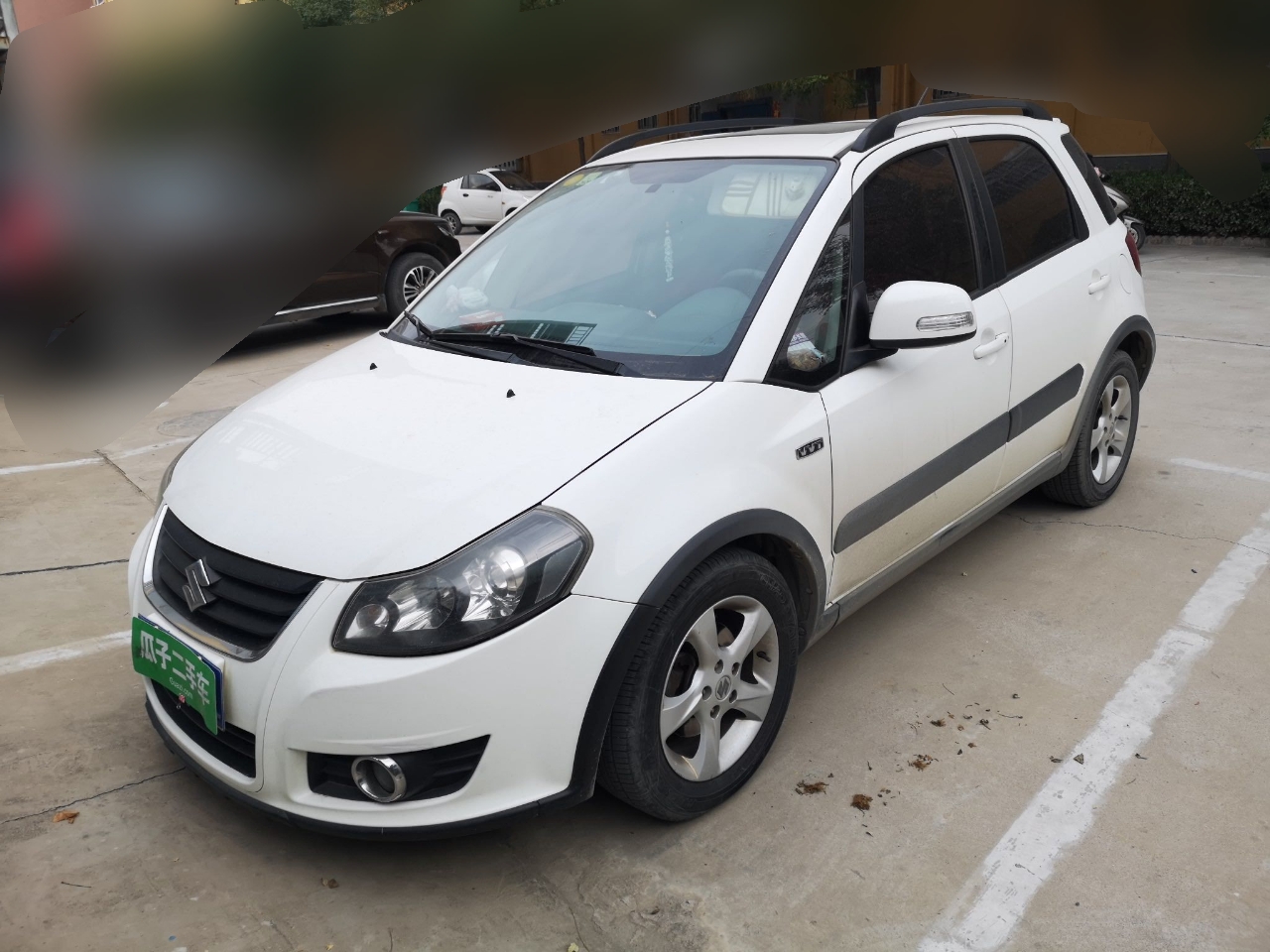 铃木天语sx4 2012款 1.6l 自动 5门5座两厢车 锐骑型(国)