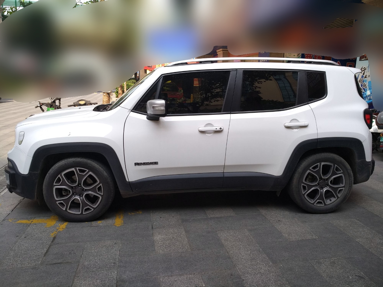 南宁jeep 自由侠 2016款 1.4t 自动智能版二手车