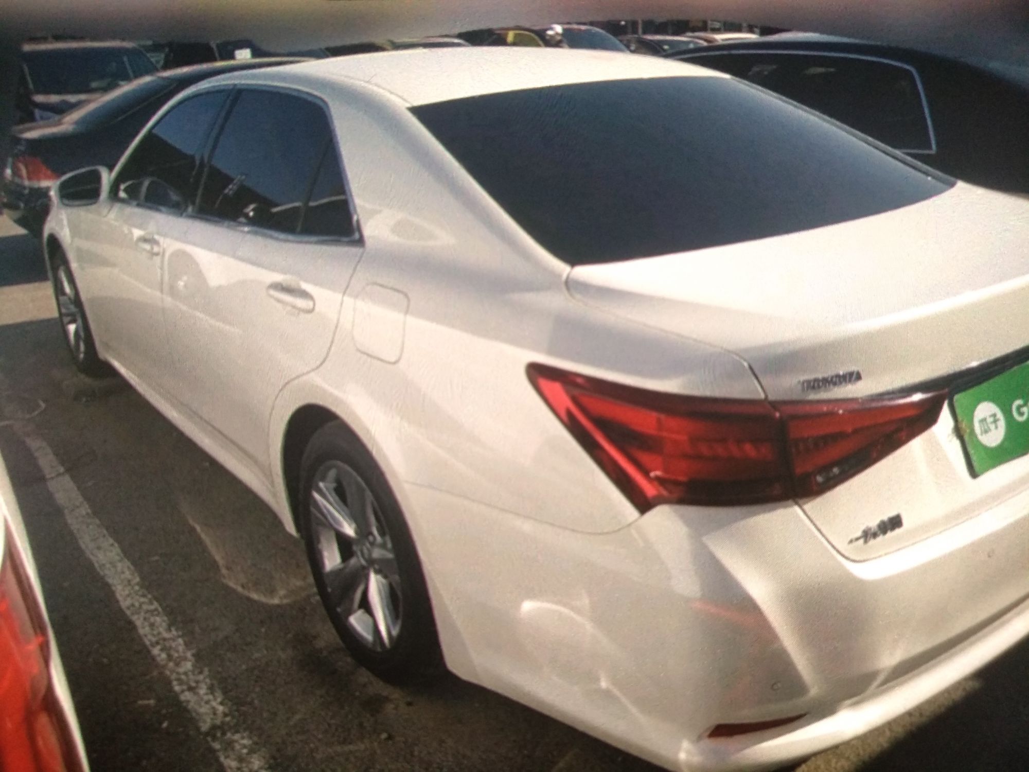 丰田 皇冠 2015款 2.5l 智享版
