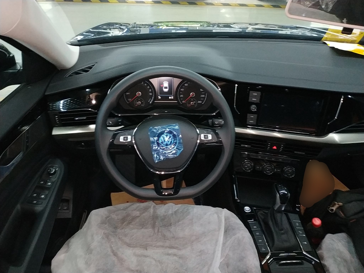 大众 帕萨特新能源 2019款 430phev 混动精英版