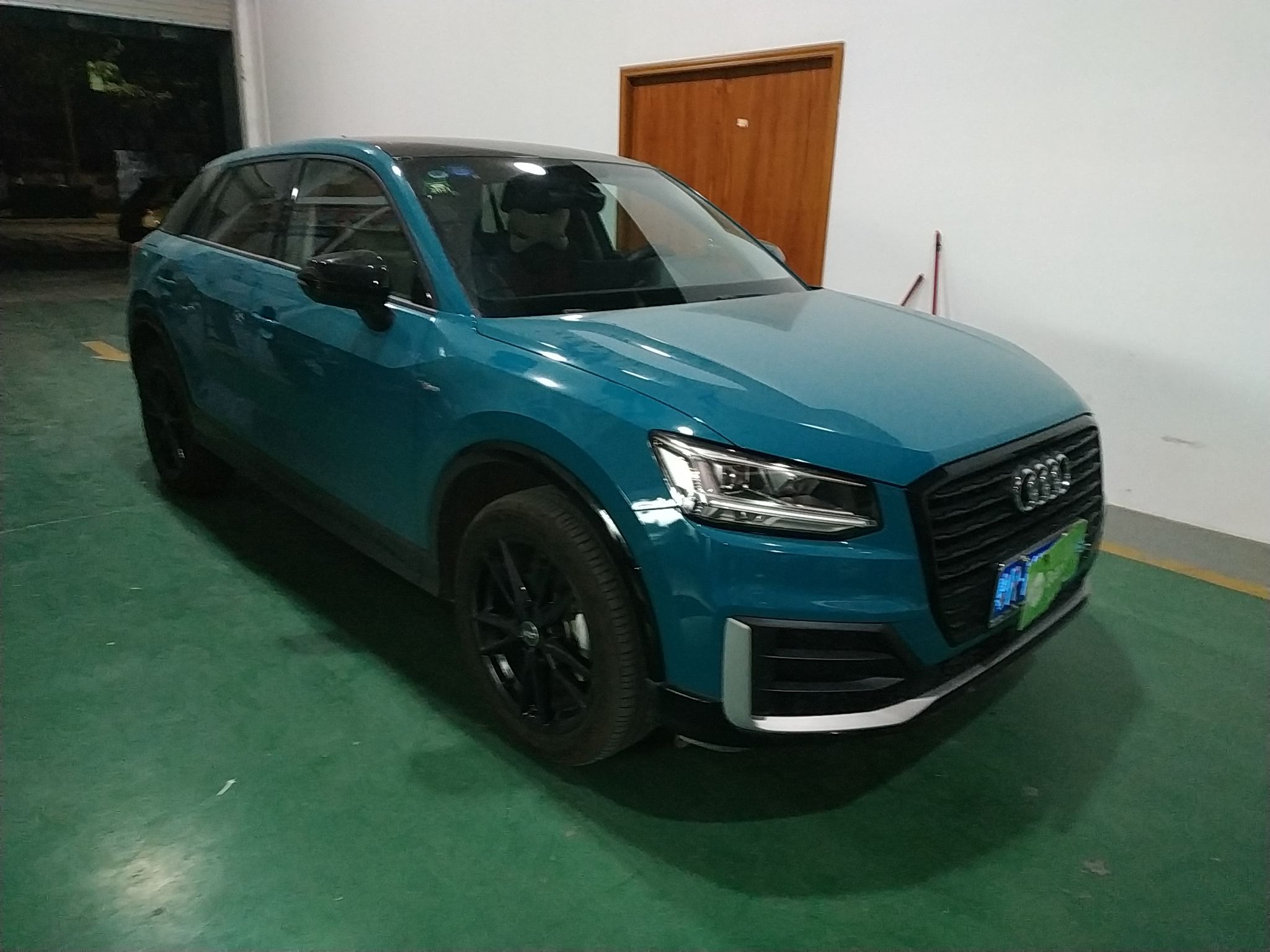 奥迪q2l 2018款 35tfsi 时尚动感型 国v