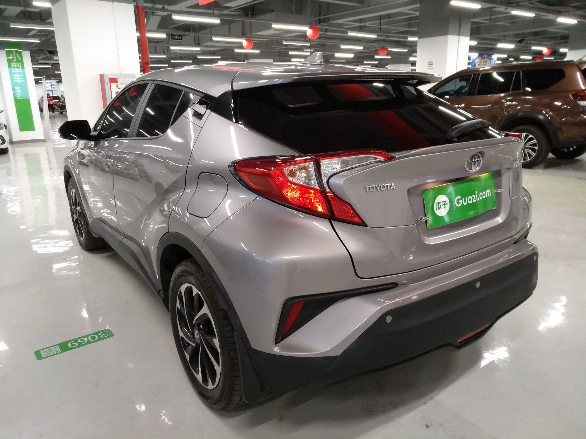 丰田 奕泽izoa 2018款 2.0l 奕驰版 国v