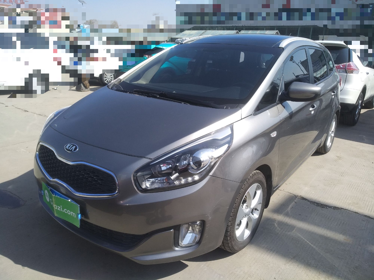 起亚 新佳乐 2013款 2.0l 5座自动标准版 国iv(进口)