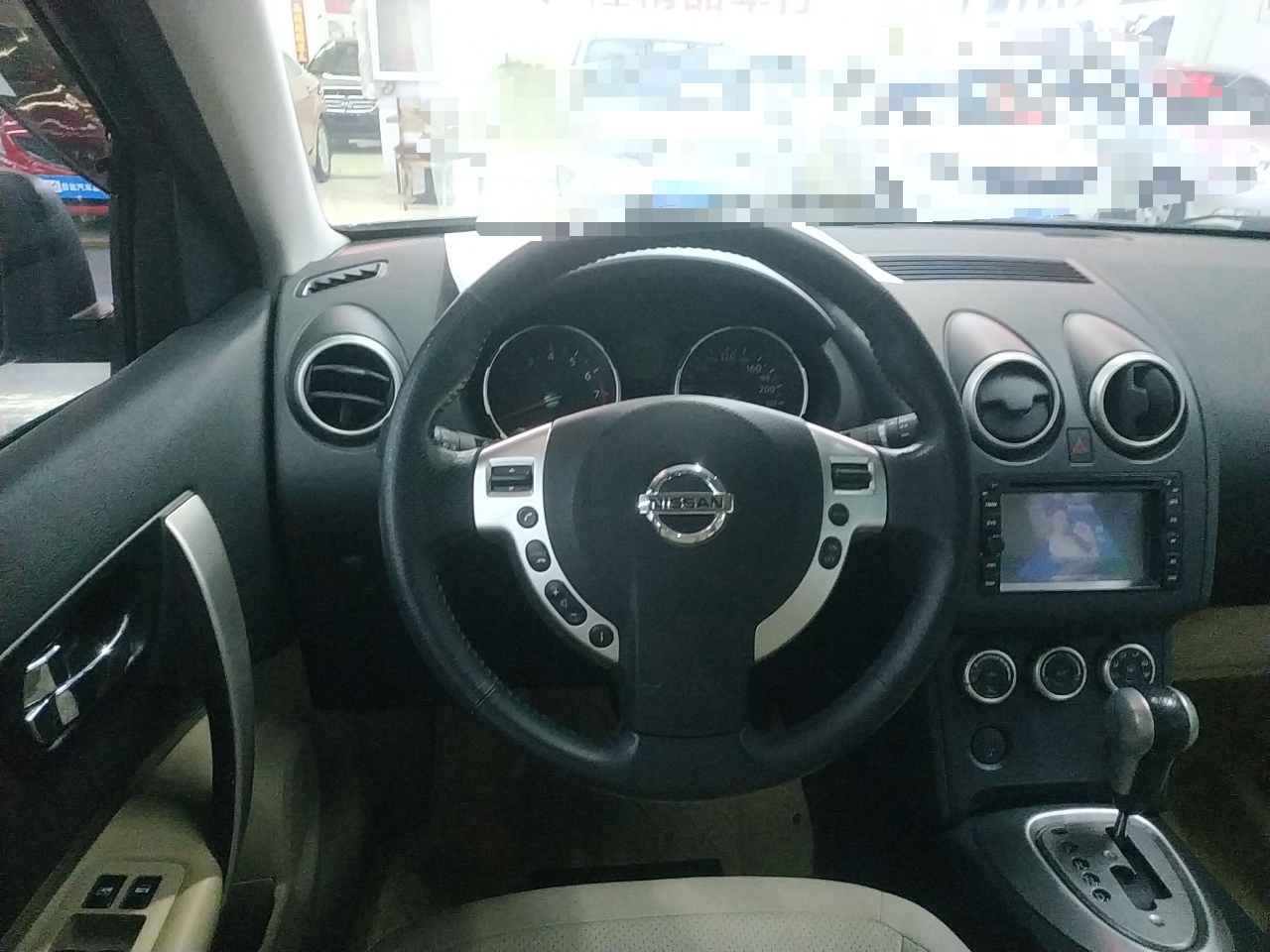 日产 逍客 2010款 20x雷 cvt 2wd