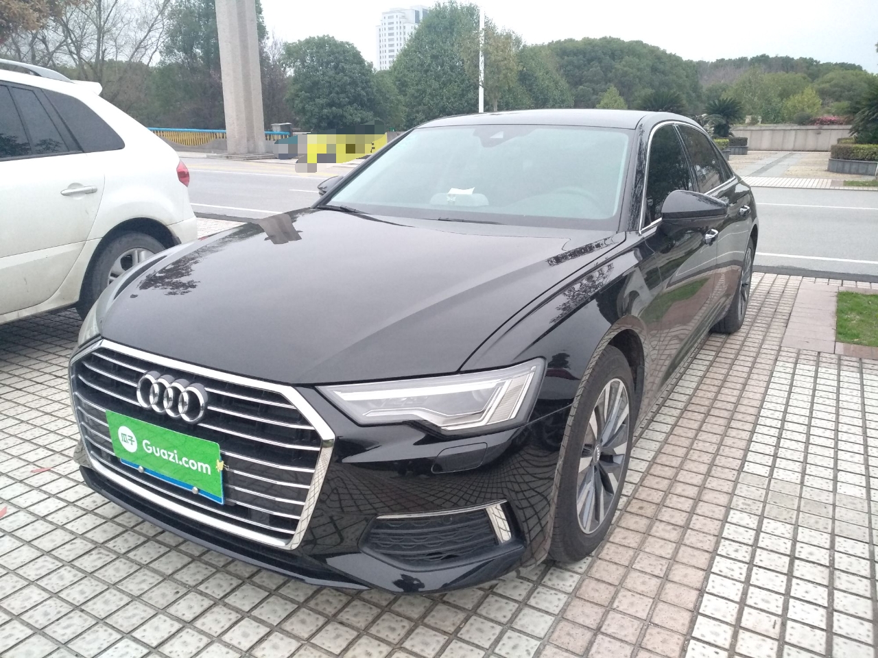 奥迪a6 2019款 45tfsi 臻选致雅型