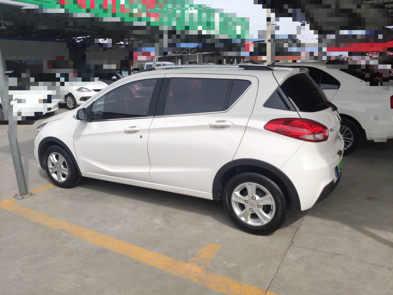 宝骏310 2016款 1.2l 手动豪华型