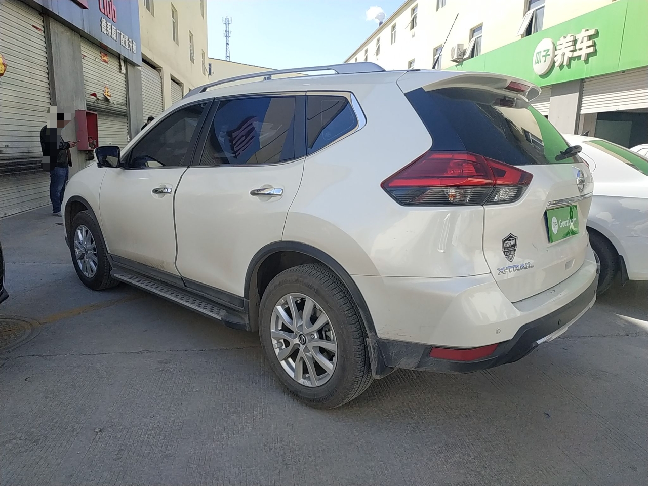 日产 奇骏 2019款 2.0l cvt智联七座舒适版 2wd