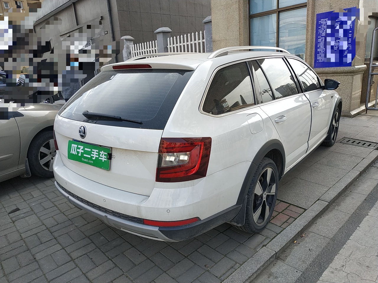 斯柯达 明锐 2018款 旅行车 tsi280 dsg豪华版