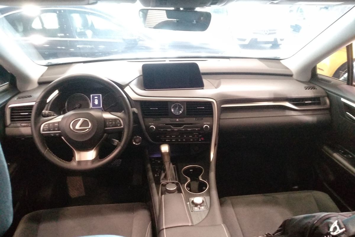 雷克萨斯rx300,雷克萨斯RX300报价 雷克萨斯rx 2016款 300 两驱精英版 国v 车辆图片