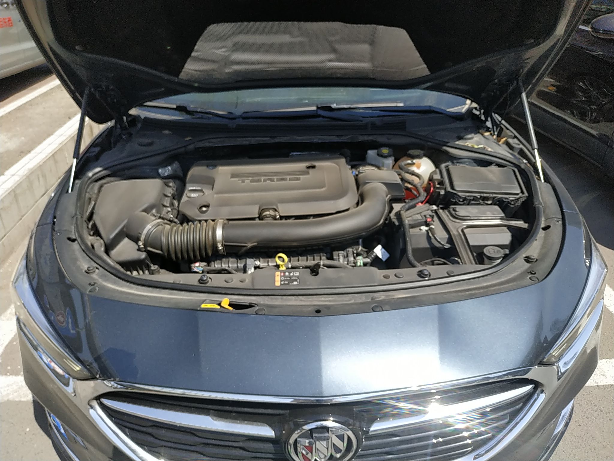 别克 君越 2018款 28t 豪华型 准新车0过户