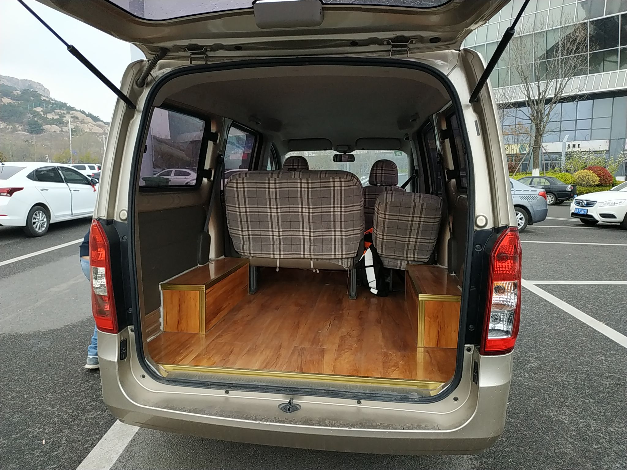 青岛五菱荣光v 2016款 1.5l实用型二手车【价格 图片