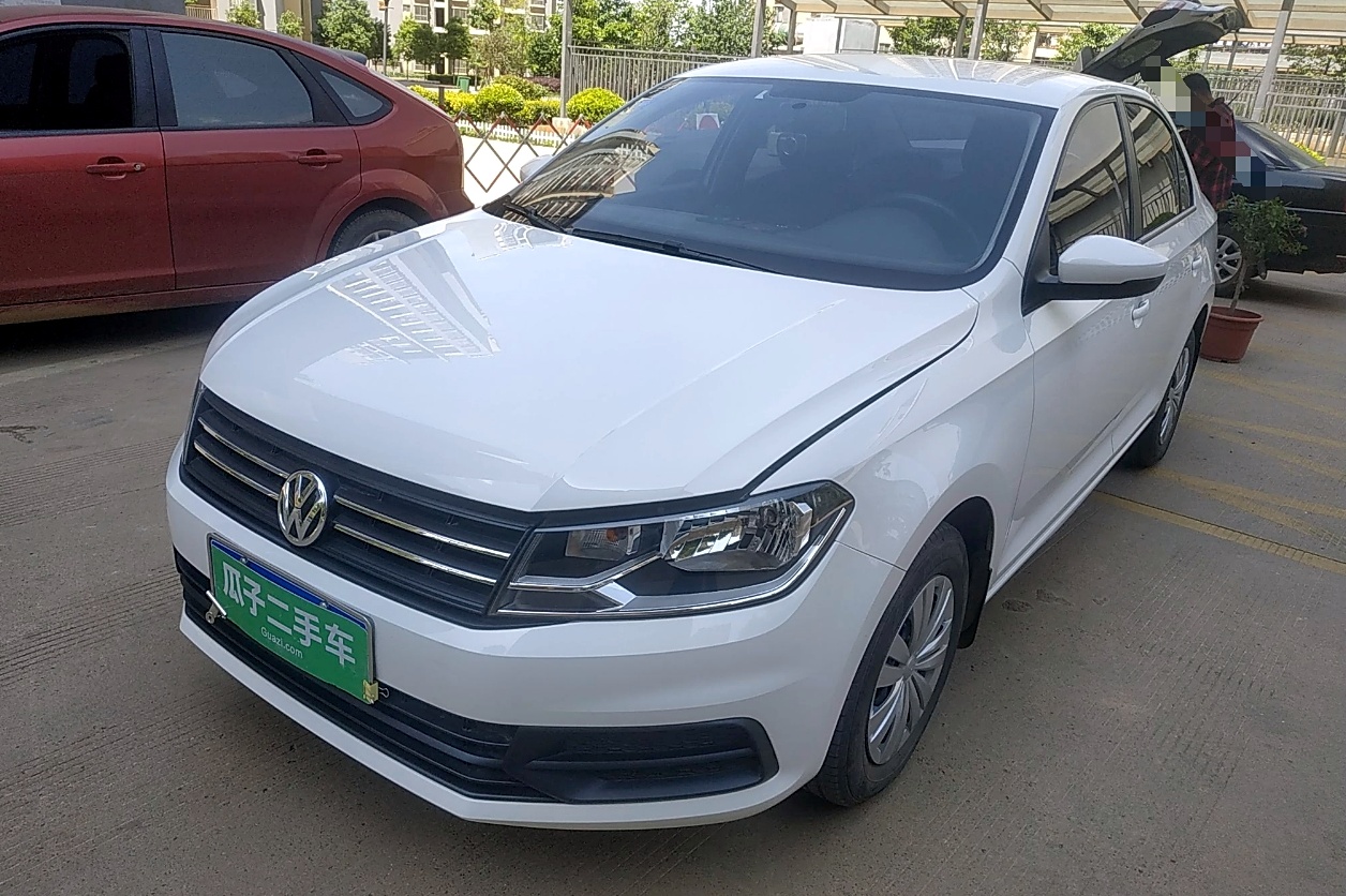 桑塔纳自动挡6万左右新车，桑塔纳自动挡6万左右新车叫什么名字