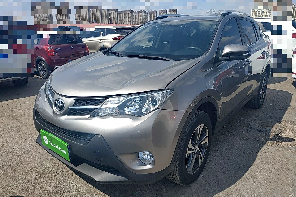 丰田rav4 2015款 2.0l cvt两驱风尚版