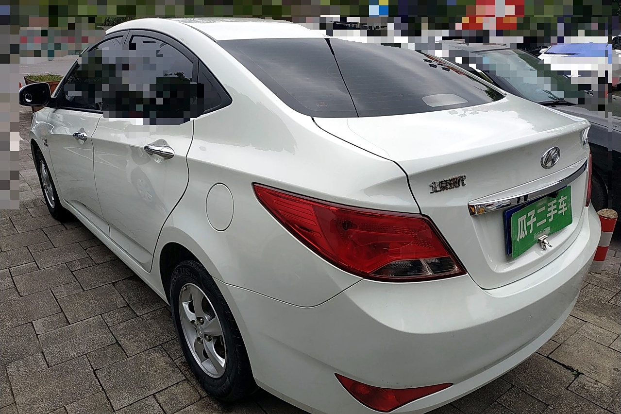 现代 瑞纳 2016款 1.4l 自动领先型glx