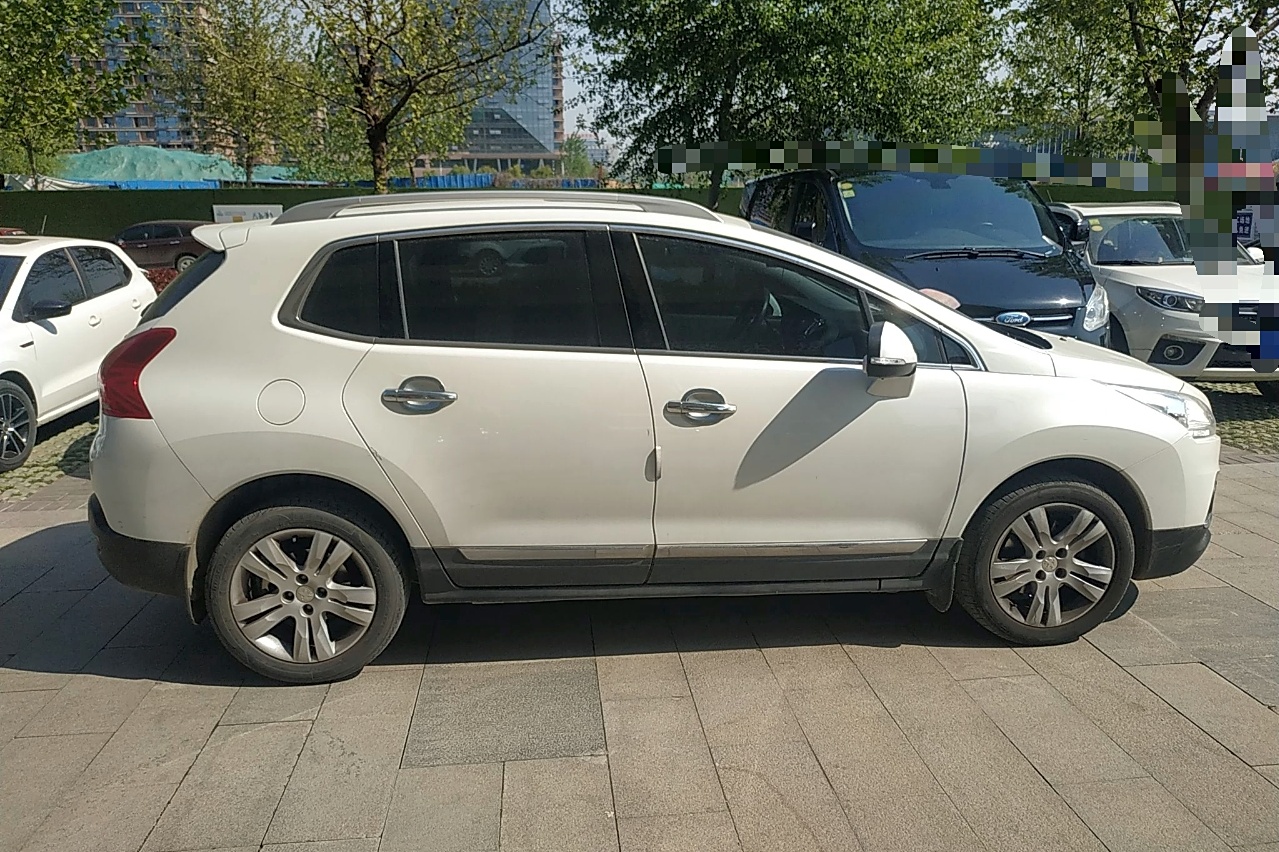 标致3008 2015款 2.0l 自动经典版