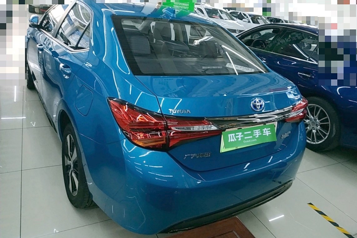 丰田 雷凌双擎e 2019款 1.8ph v cvt豪华版