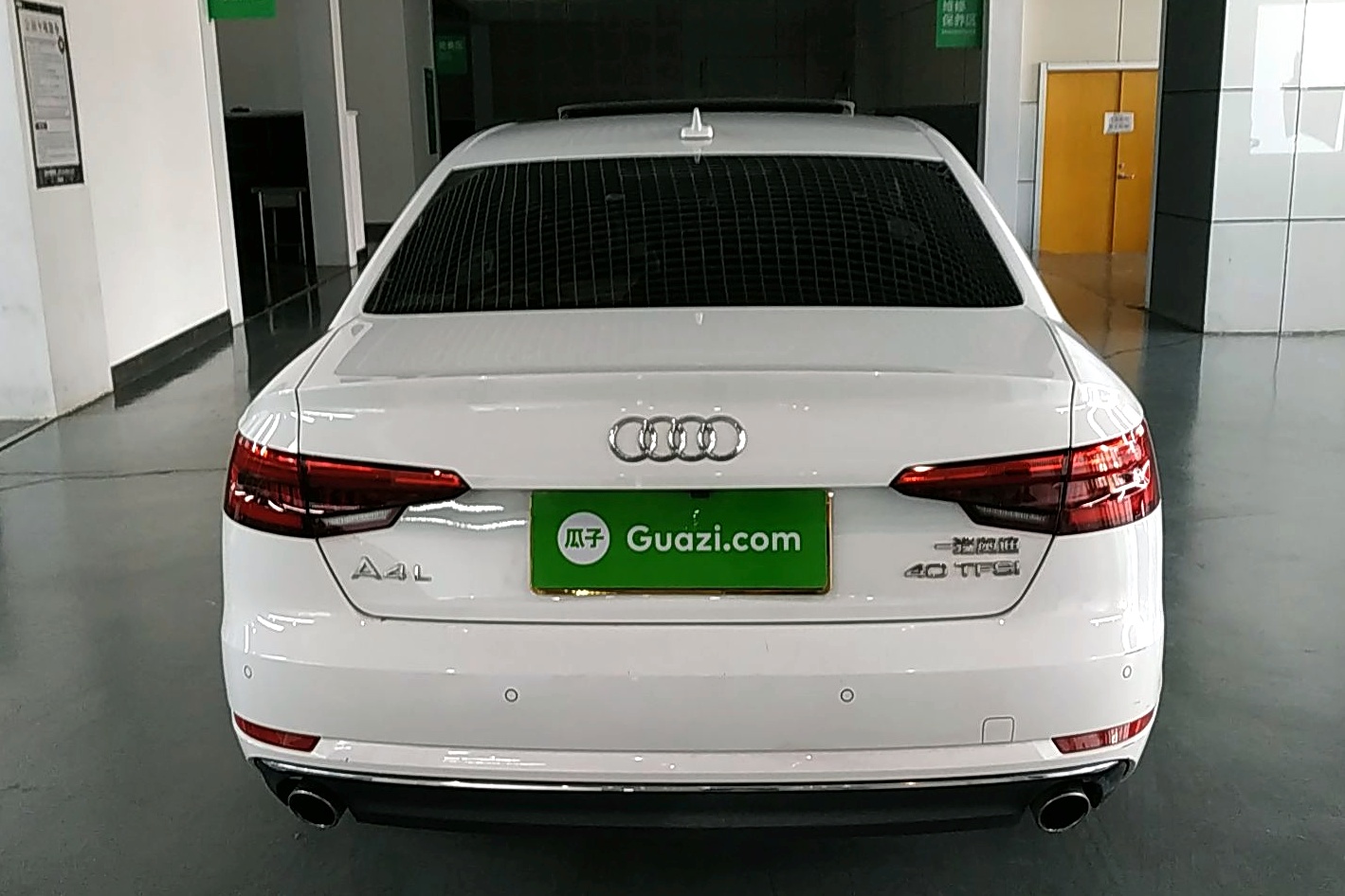 奥迪a4l 2018款 30周年年型 40 tfsi 进取型 车辆图片