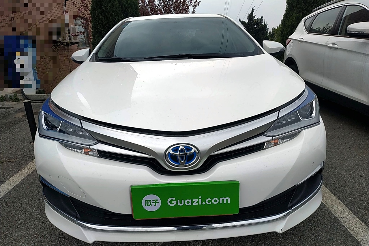 丰田 卡罗拉 2017款 改款双擎 1.8l e-cvt精英版 车辆图片