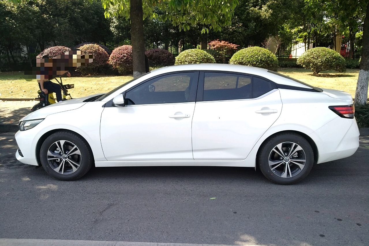 日产 轩逸 2020款 1.6l xl cvt悦享版 车辆图片