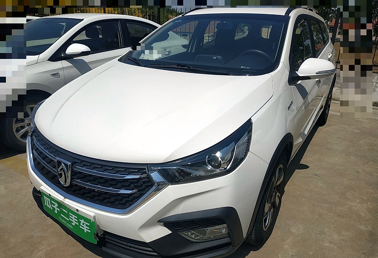 宝骏310w 2018款 1.5l 自动豪华型 国v