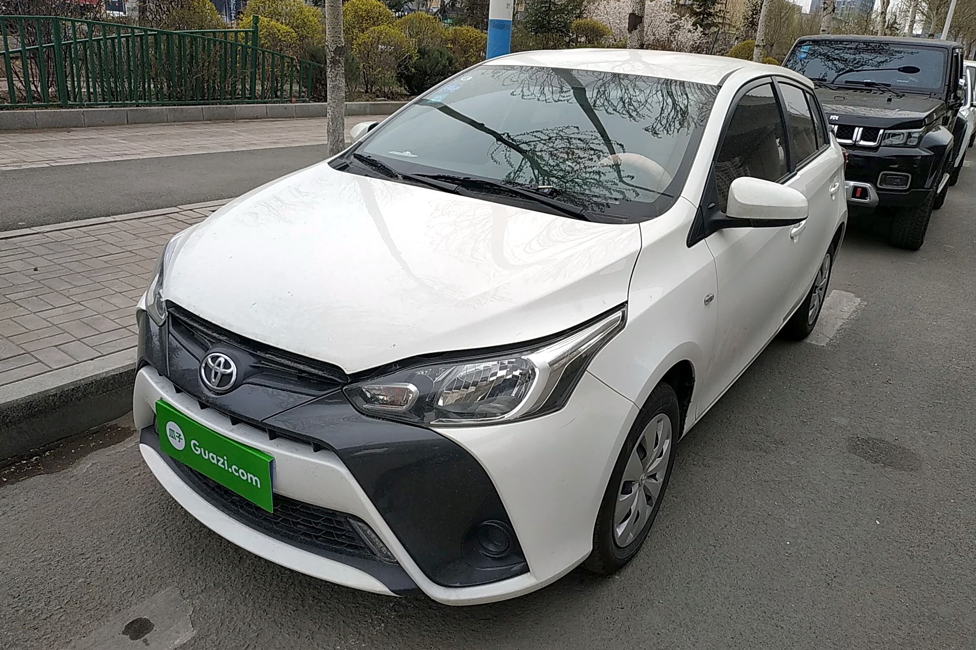 丰田yaris l 致炫 2017款 1.5e cvt劲速升级版 车辆图片