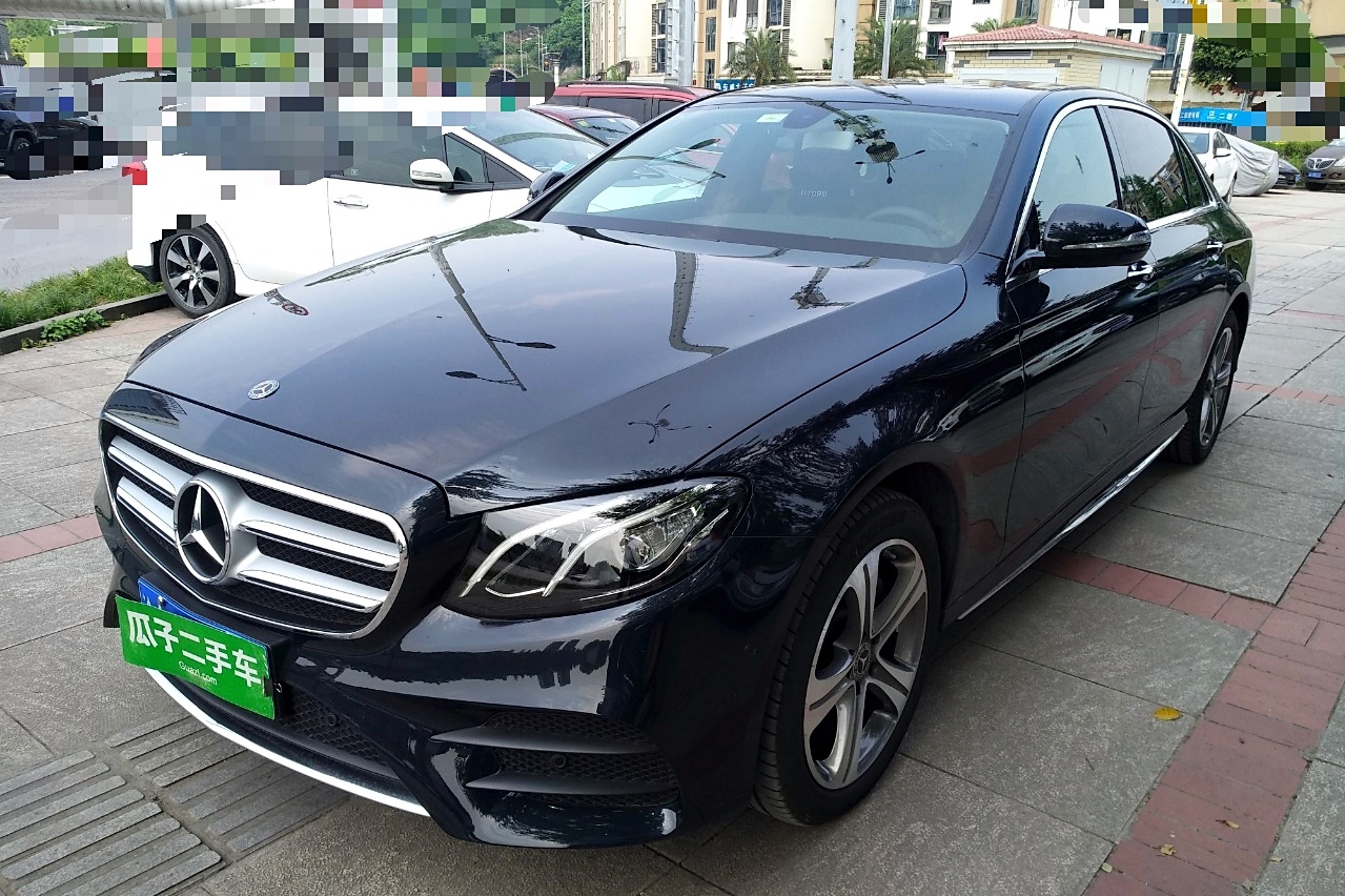 奔驰e级 2019款 e 260 l 运动型 车辆图片