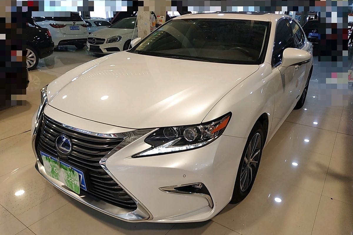 es300h2015款,2021款es300h新款 雷克萨斯es 2015款 300h 舒适版