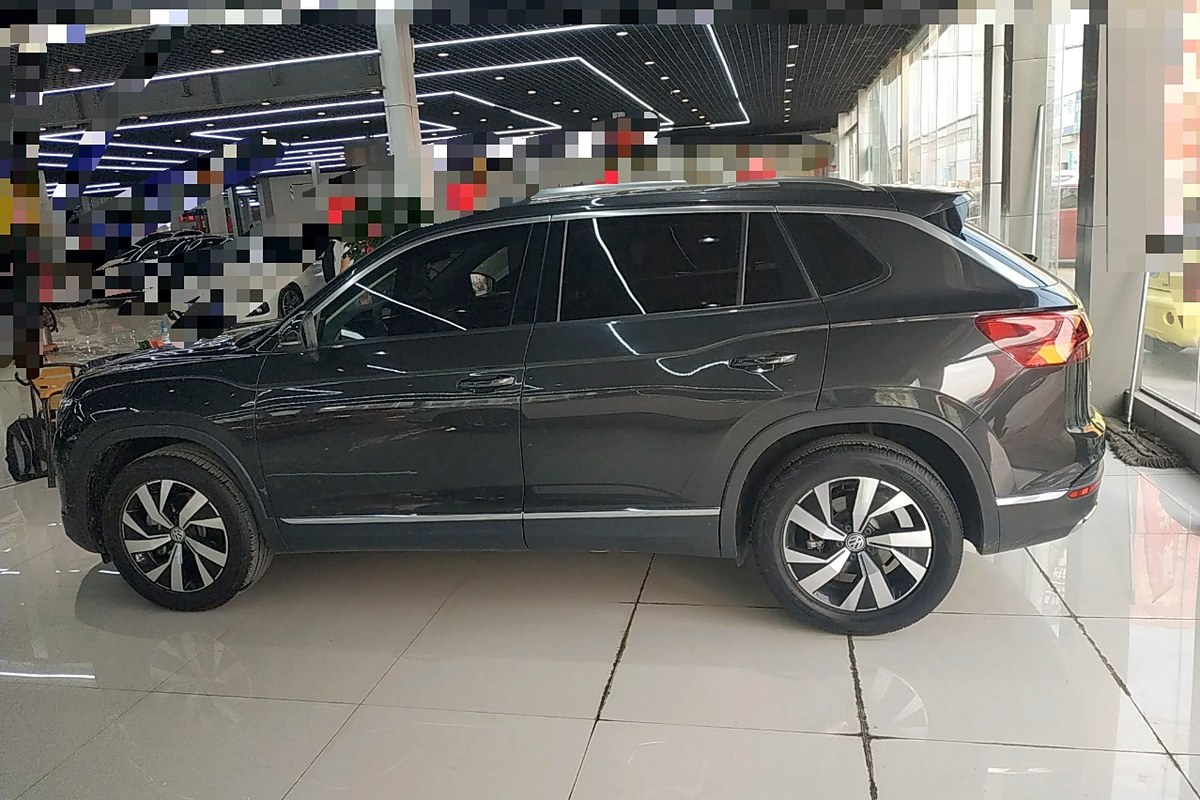 tayron大众330tsi,大众passat330tsi价格 大众 探岳 2019款 330tsi 两驱豪华型 国v