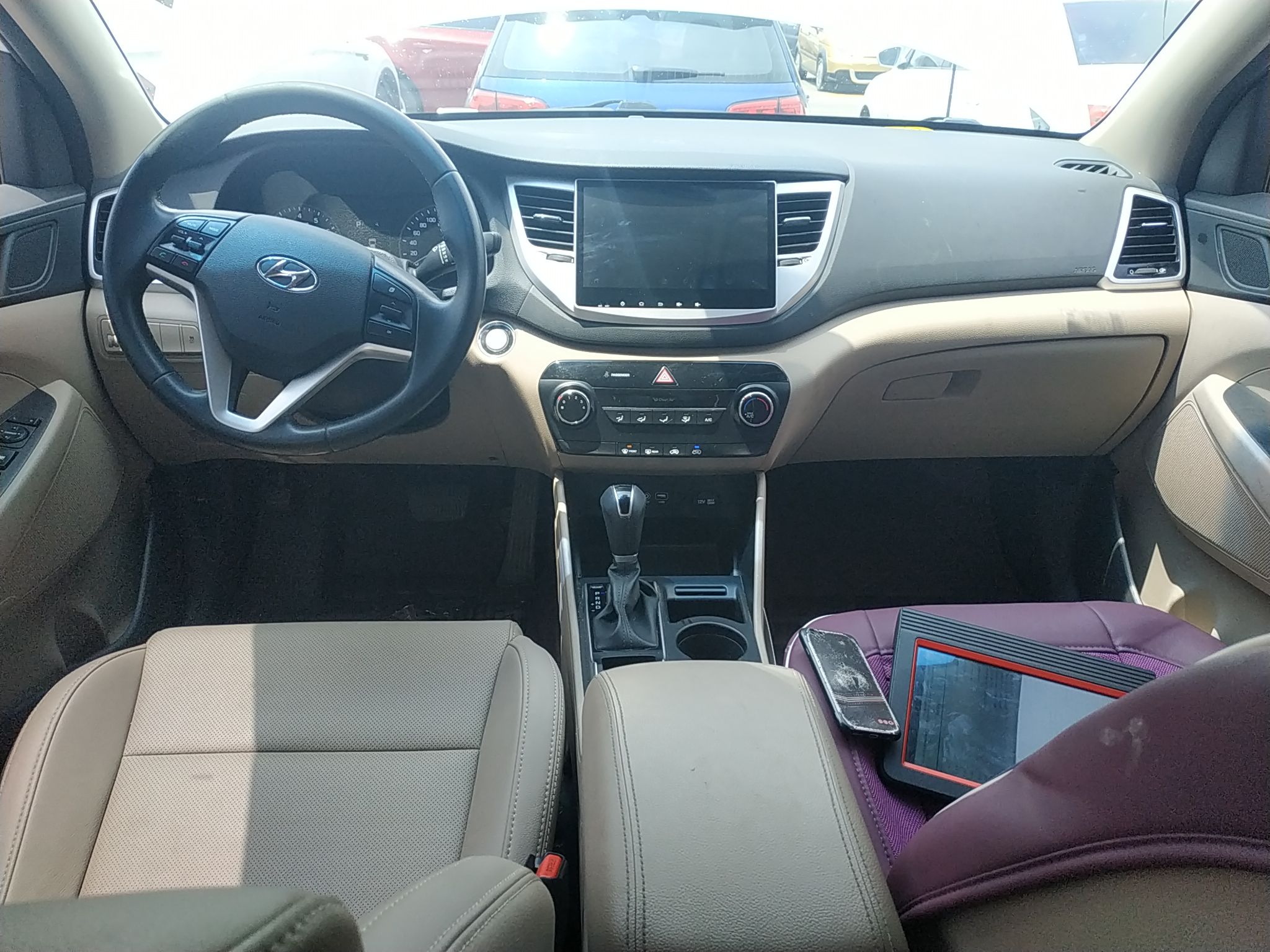 现代 途胜 2015款 2.0l 自动两驱智能型