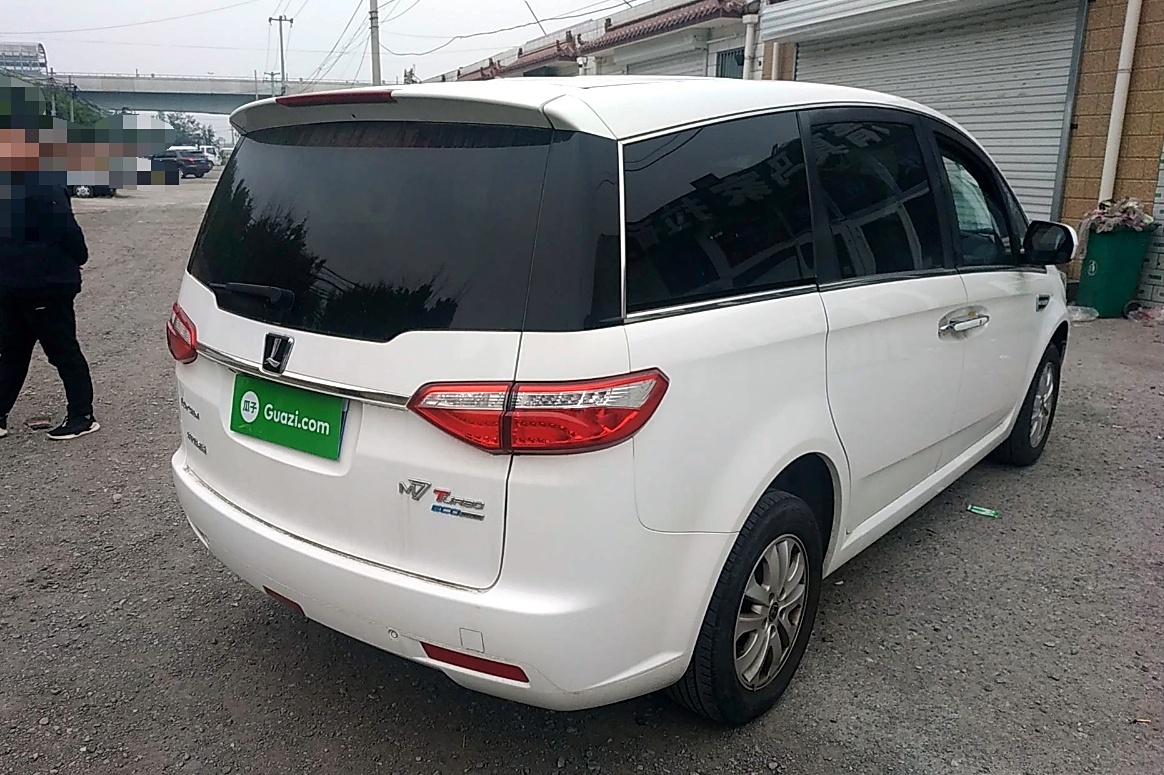 纳智捷 大7 mpv 2016款 2.0t 豪华型 车辆图片