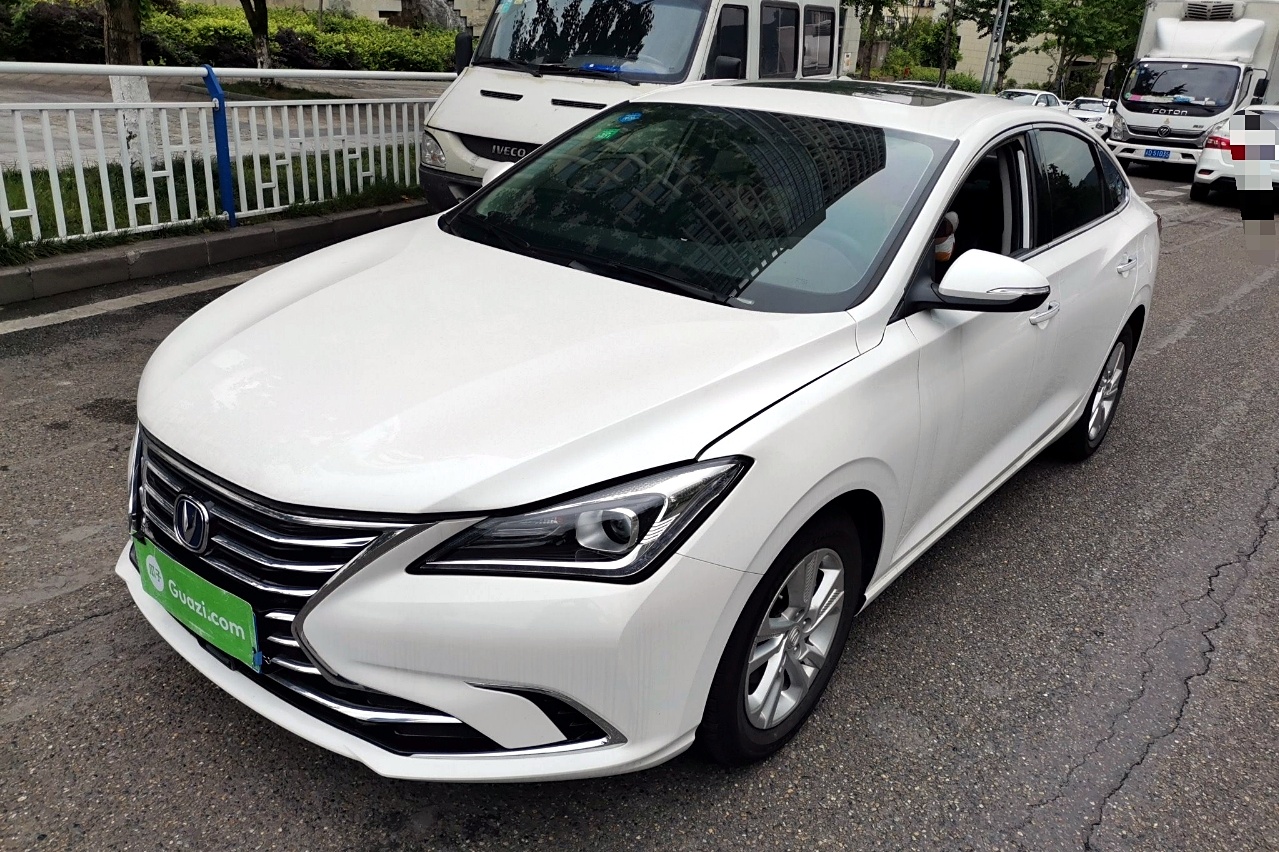 长安 逸动 2019款 高能版 1.6l gdi 自动先锋型 国vi