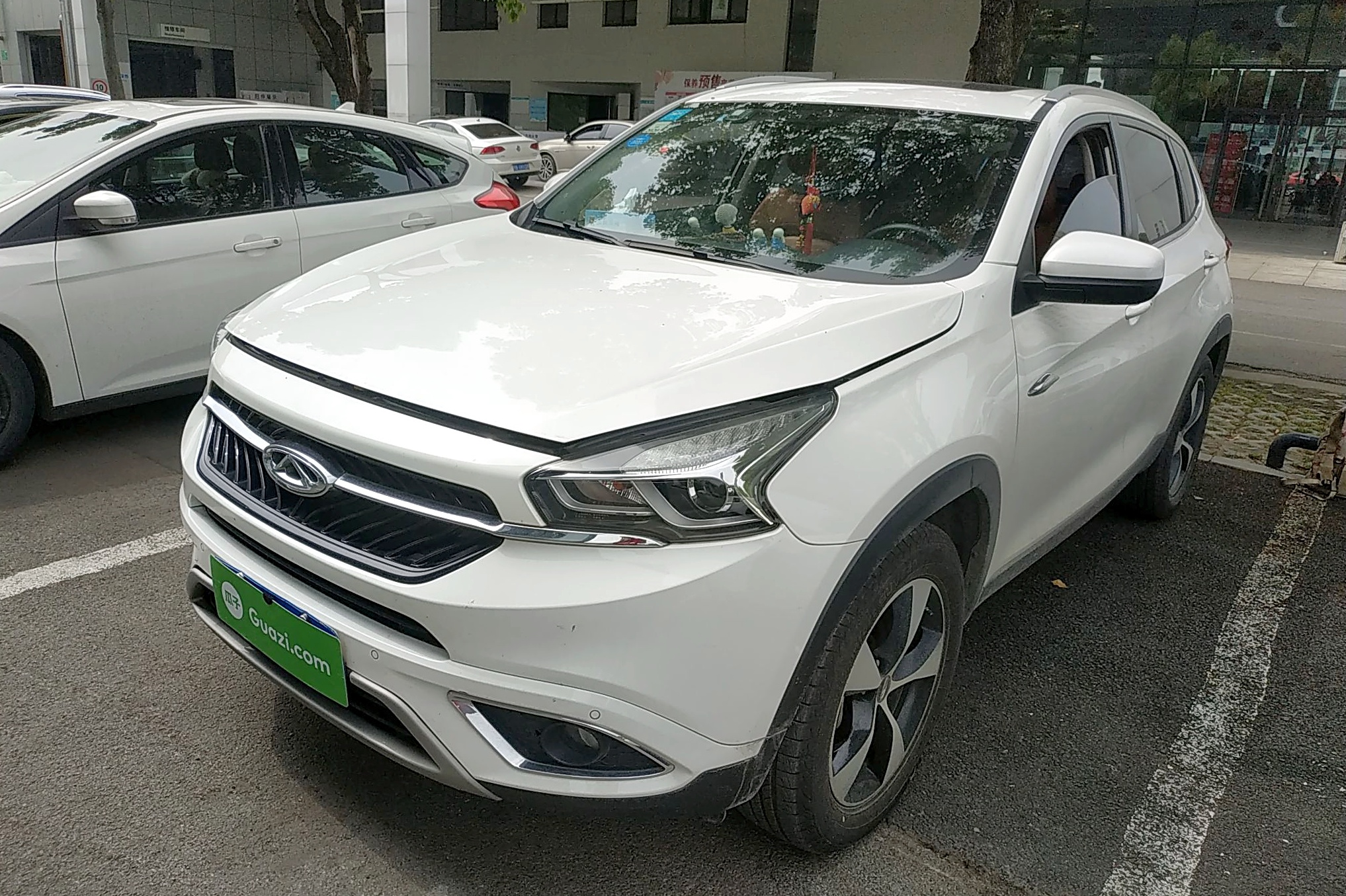 奇瑞 瑞虎7 2016款 2.0l cvt耀目版 车辆图片
