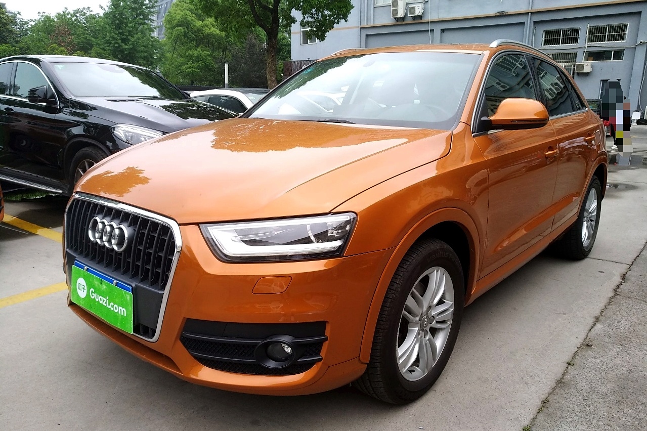 奥迪q3 2013款 35 tfsi 进取型