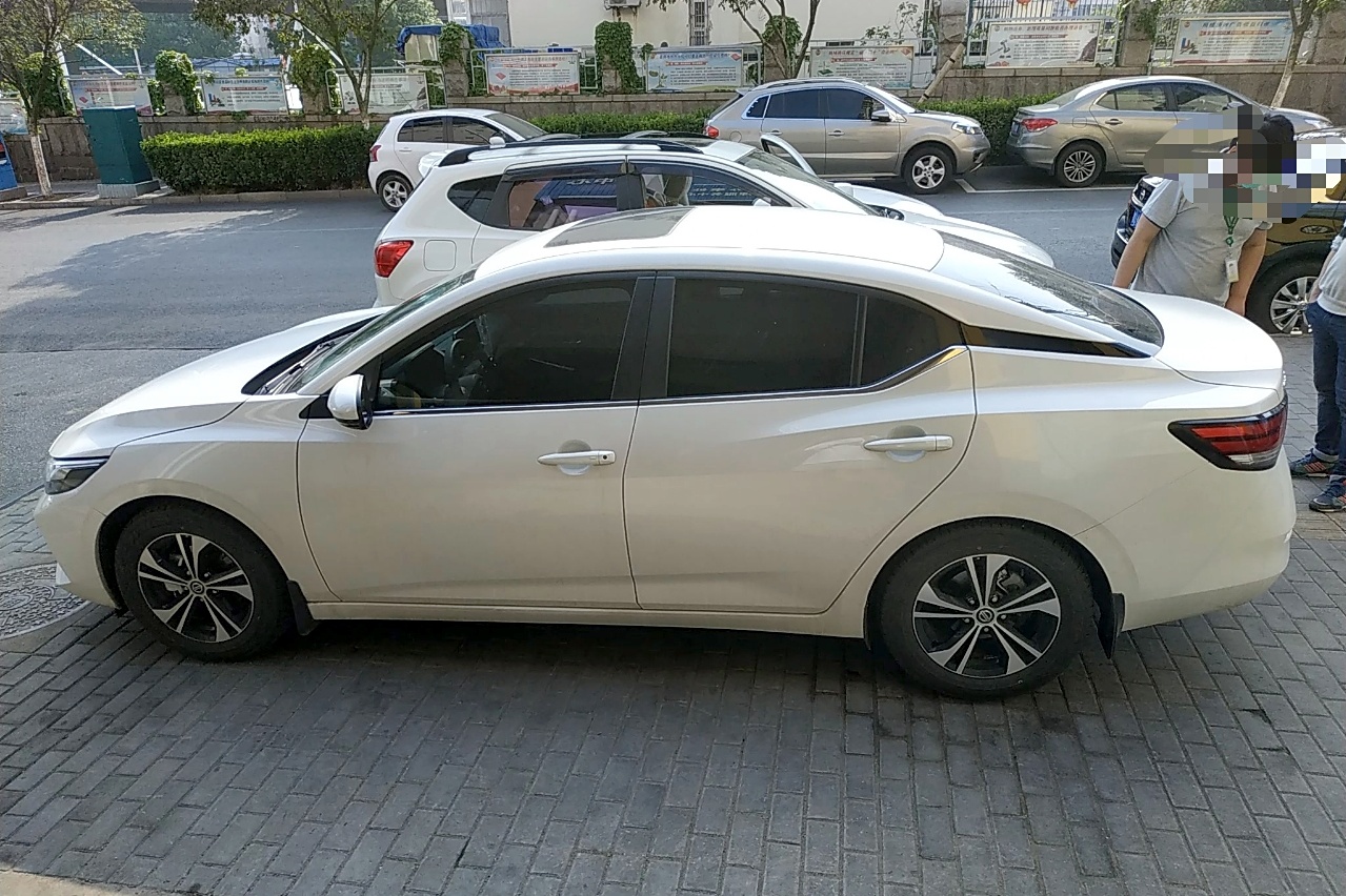 日产 轩逸 2020款 1.6l xl cvt悦享版 车辆图片